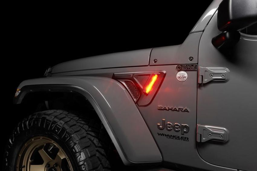 Oracle Lighting 5861-504 Sidetrack LED Lighting System For Jeep Wrangler JL / Gladiator JT