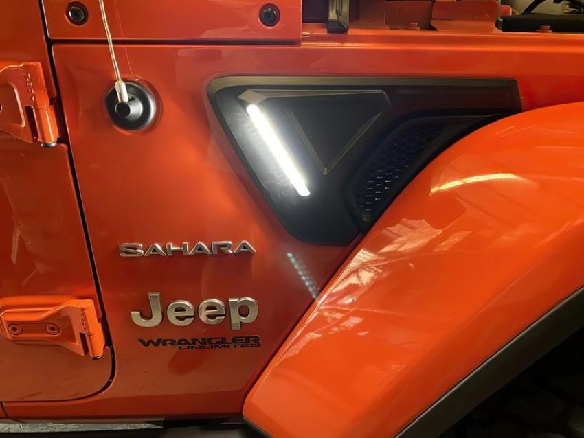 Oracle Lighting 5861-504 Sidetrack LED Lighting System For Jeep Wrangler JL / Gladiator JT