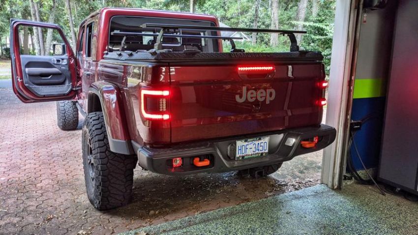 Oracle Lighting 5882-504 ORACLE Lighting Flush Mount LED Tail Lights for Jeep Gladiator JT