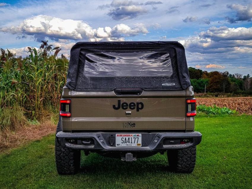 Oracle Lighting 5882-504 ORACLE Lighting Flush Mount LED Tail Lights for Jeep Gladiator JT