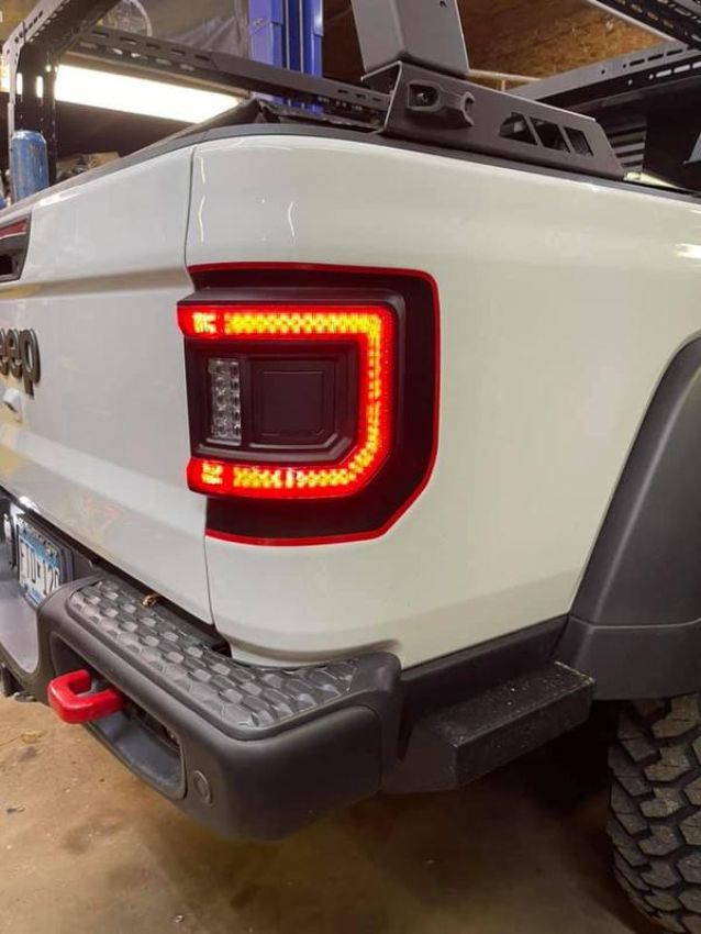 Oracle Lighting 5882-504 ORACLE Lighting Flush Mount LED Tail Lights for Jeep Gladiator JT