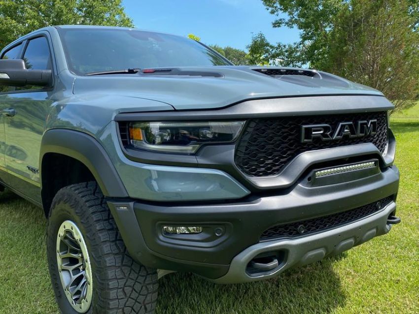 Oracle Lighting 5885-001 ORACLE Lighting 2019-2024 RAM Rebel/TRX Front Bumper Flush LED Light Bar System
