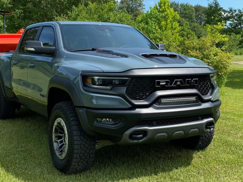 Oracle Lighting 5885-001 ORACLE Lighting 2019-2024 RAM Rebel/TRX Front Bumper Flush LED Light Bar System