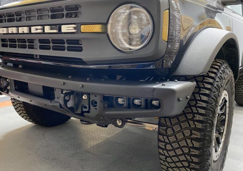 Oracle Lighting 5890-001 ORACLE Lighting 2021-2024 Ford Bronco Triple LED Fog Light Kit for Steel Bumper