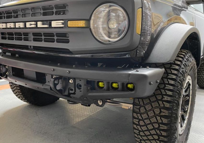Oracle Lighting 5890-006 ORACLE Lighting 2021-2024 Ford Bronco Triple LED Fog Light Kit for Steel Bumper