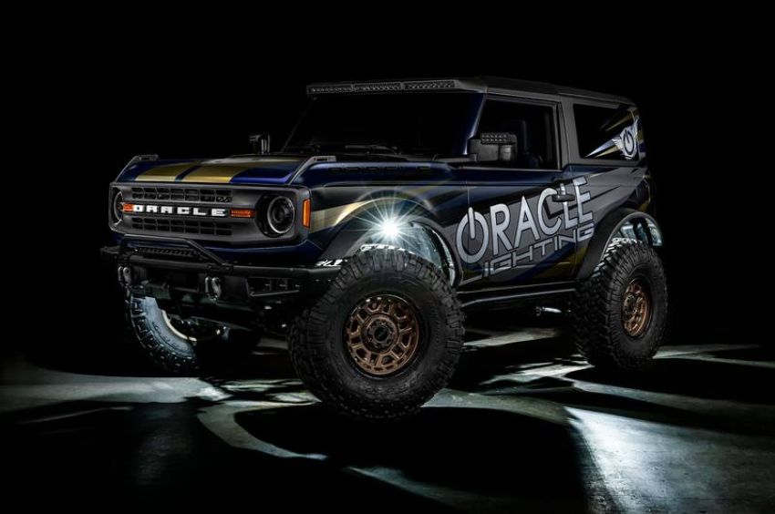 Oracle Lighting 5895-339-8 ColorSHIFT RGB+W Underbody Wheel Well Rock Light Kit (8 PCS)