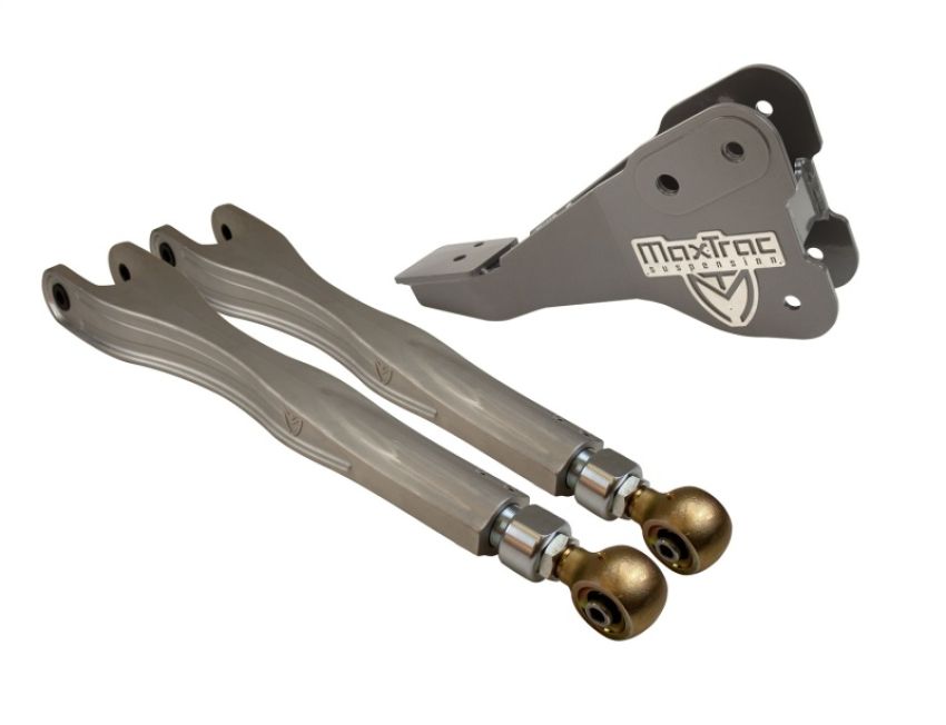 Maxtrac 943300-4 17-19 Ford F-250/350 4WD Dually 4in & 6in Lift Kit - Front Passenger 4-Link Arms/Brackets