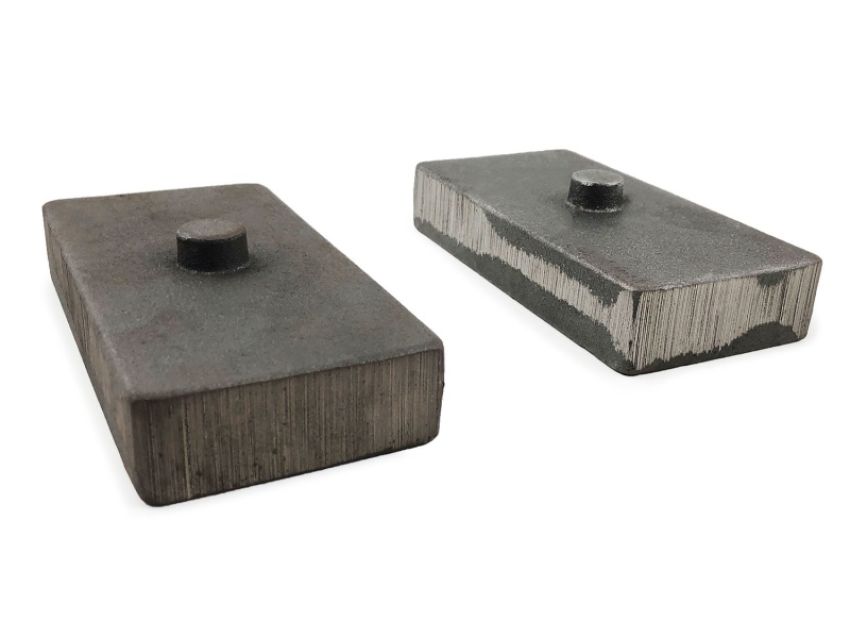 Tuff Country 79067 13-23 Dodge Ram 3500 4wd 1in Cast Iron Lift Blocks Pair