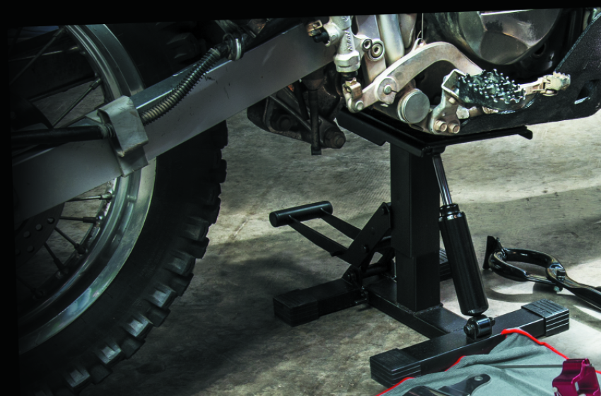 BikeMaster 152400 Stand - Easy Lift & Lower