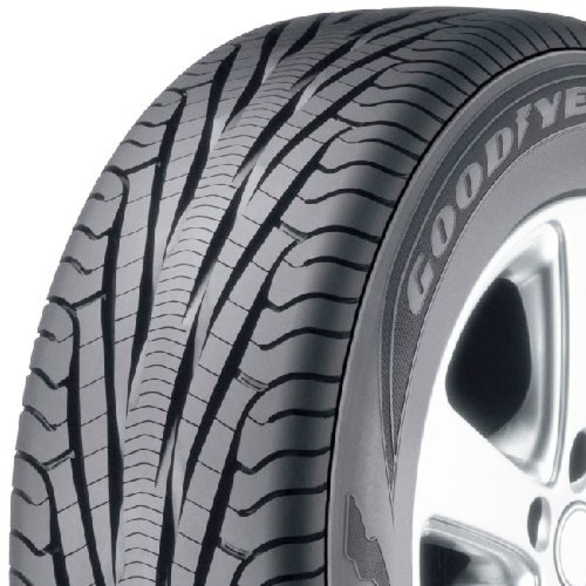 GOODYEAR Assurance Tripletred 235/45R17 All-Season
