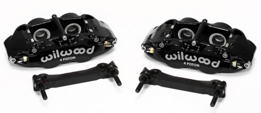 Wilwood 140-14026 Narrow Superlite 4R Rear Caliper & Bracket Kit - Black 97-13 C5/C6 Corvette w/ OEM Rotors