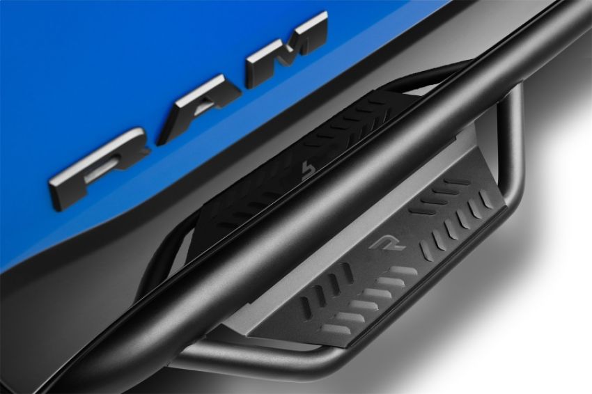 N-Fab HPD1967QC-TX Podium LG 19-21 Ram 1500 (New Body Style) SRW Quad Cab Length - Tex. Black