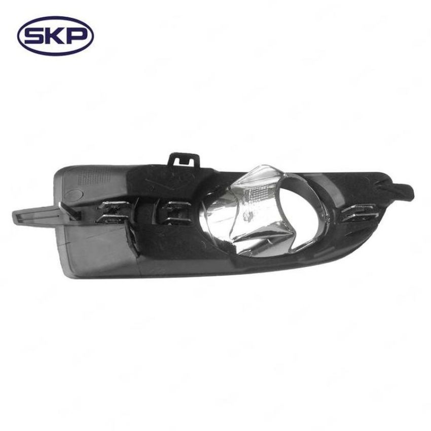 SKYWARD AUTOMOTIVE SK601107 Fog Light Cover