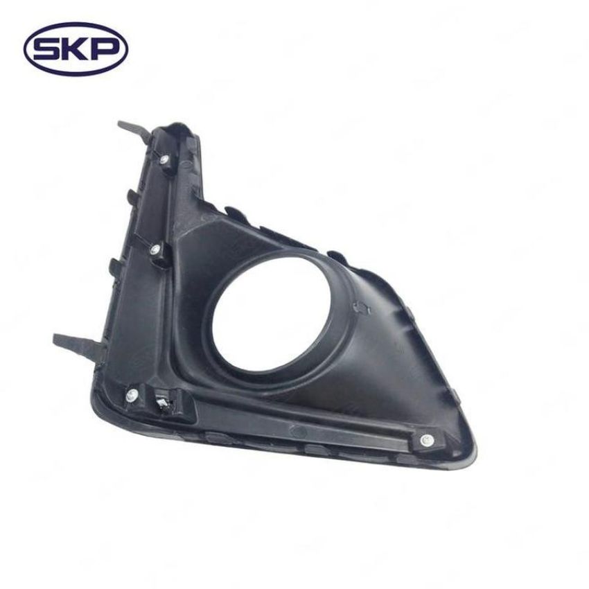 SKYWARD AUTOMOTIVE SK601329 Fog Light Bezel