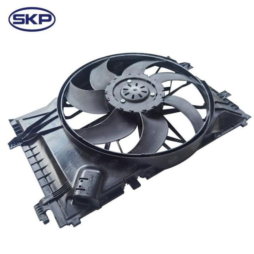 SKYWARD AUTOMOTIVE SK621314 Dual Radiator and Condenser Fan Assembly