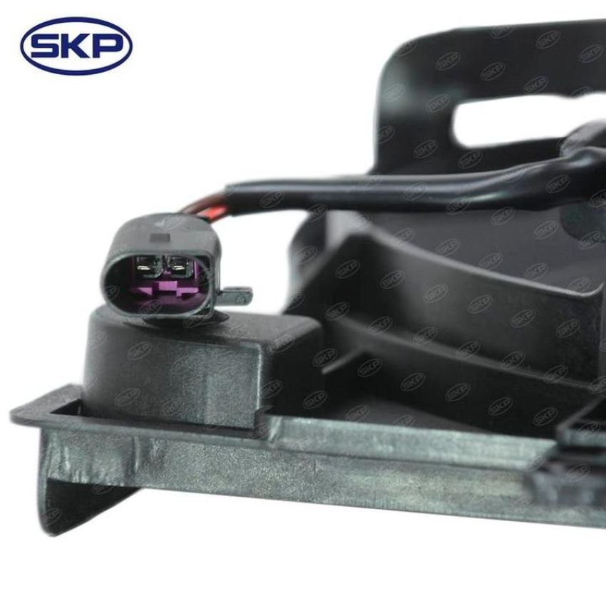 SKYWARD AUTOMOTIVE SK621558 Engine Cooling Fan Assembly
