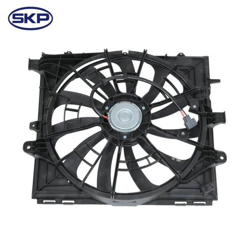 SKYWARD AUTOMOTIVE SK623680 Dual Radiator and Condenser Fan Assembly