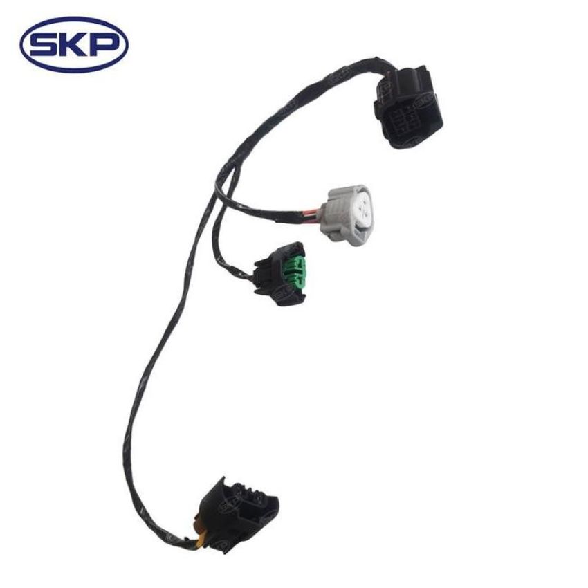 SKYWARD AUTOMOTIVE SK645040 Headlight Connector
