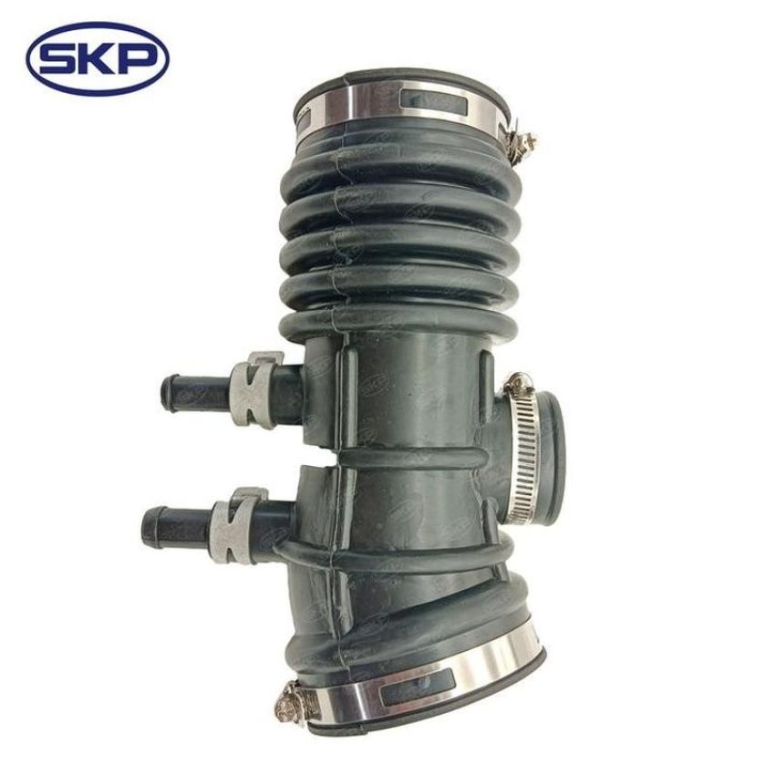 SKYWARD AUTOMOTIVE SK696067 Engine Air Intake Hose