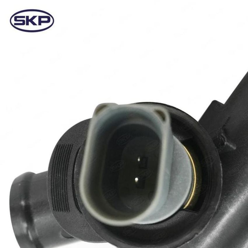 SKYWARD AUTOMOTIVE SK9026131 Engine Coolant Water Outlet
