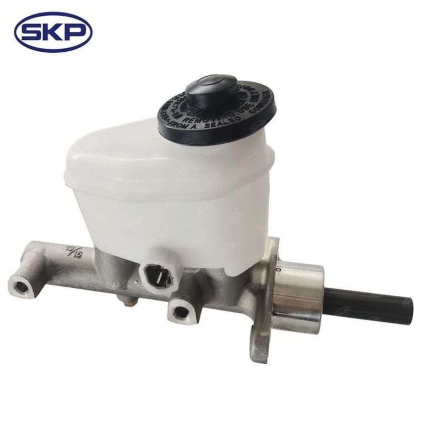 SKYWARD AUTOMOTIVE SKM630126 Brake Master Cylinder