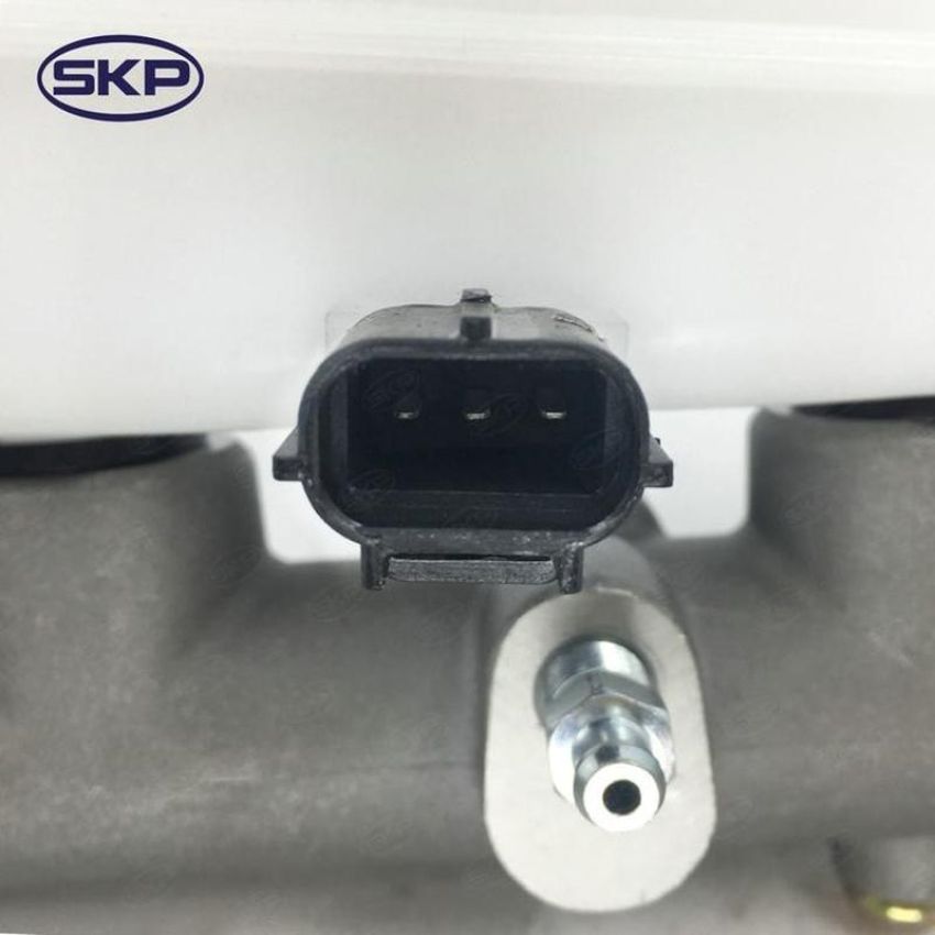 SKYWARD AUTOMOTIVE SKM630288 Brake Master Cylinder