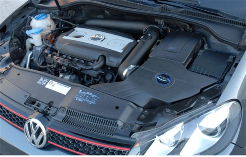 Volant 117206 Volant air intake systems utilize a high-velocity venturi filter adapter which provides a smooth transition through the MAF sensor into the intake tube for a much needed airflow improvement over the factory rubber tubing and resonator box.