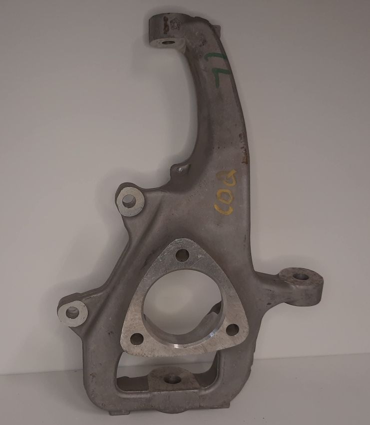 Mopar 68044700AD KNUCKLE, Front