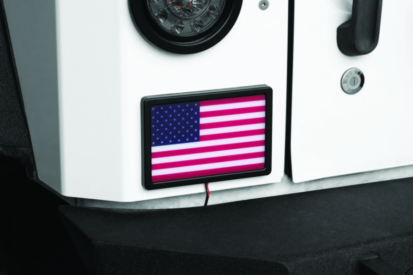 Kuryakyn 2892 Freedom Flag LED 4in X 6in Black