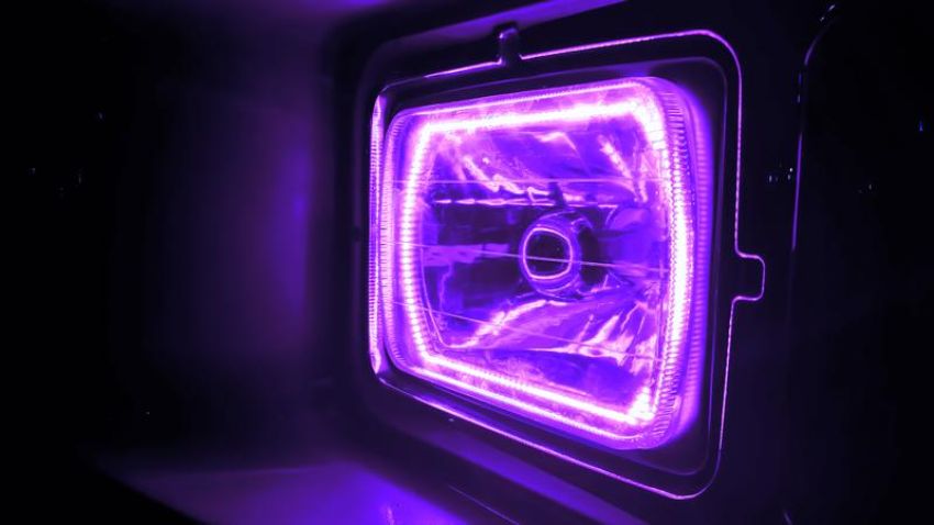 Oracle Lighting 6908-333 Pre-Installed Lights 7x6 IN. Sealed Beam - ColorSHIFT(r) Halo