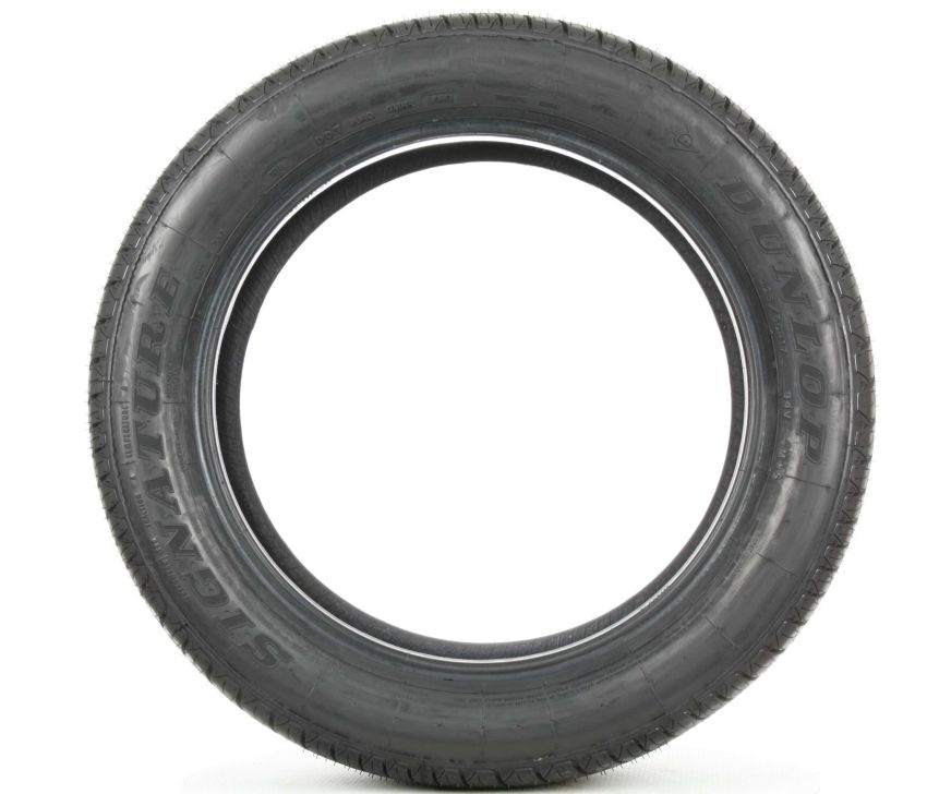 DUNLOP Signature 225/50R18 All-Season