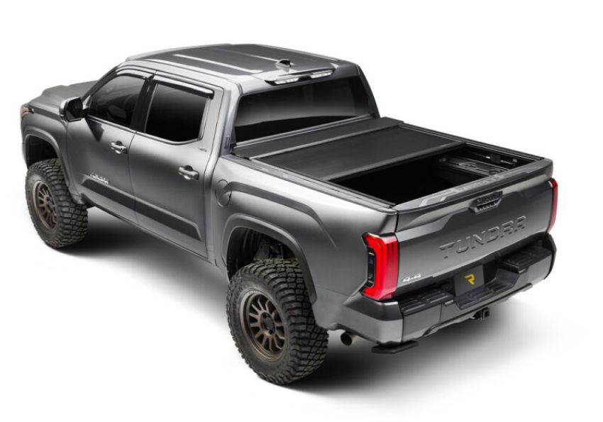 Roll-N-Lock 576E-XT 22-24 Toyota Tundra Ext Cab (79.2in. Bed) E-Series XT Cover
