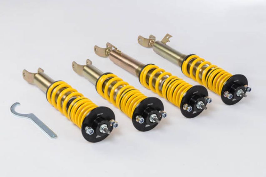 Suspension (18250805 ST ADJUSTABLE COILOVER KIT)