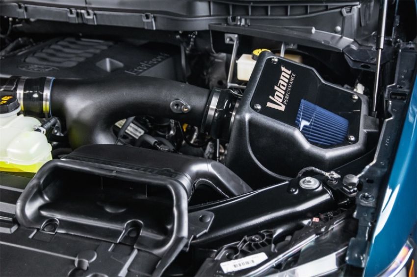 Volant 19135 MaxFlow 5 Closed Box Air Intake