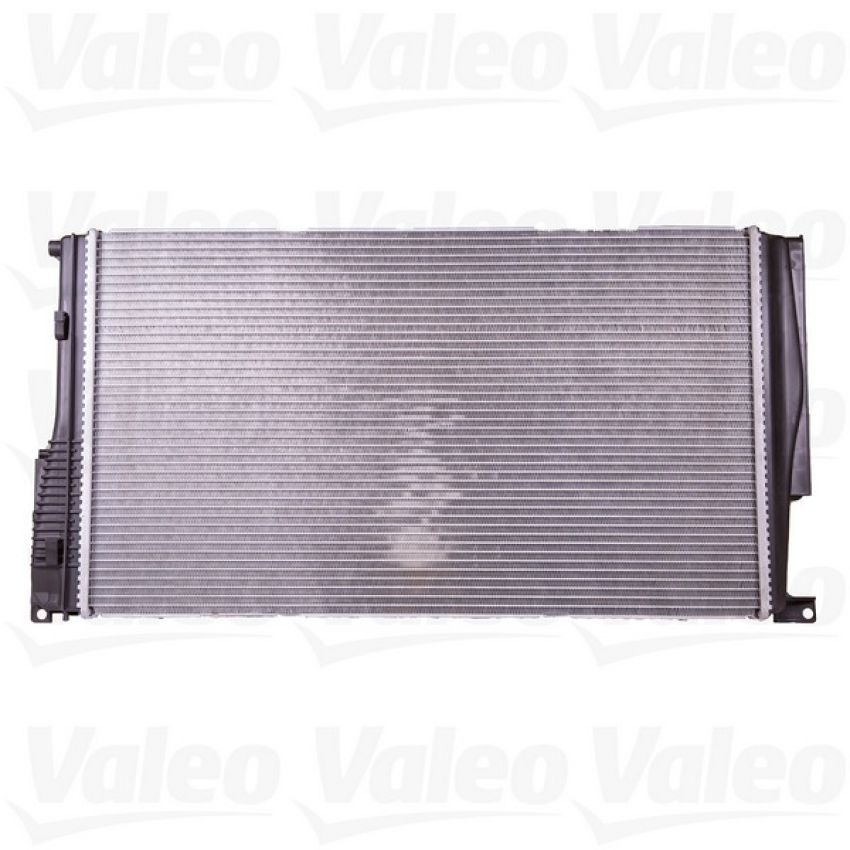 Valeo 735455 2012-2016 BMW 328i Radiator (VSOE13394)