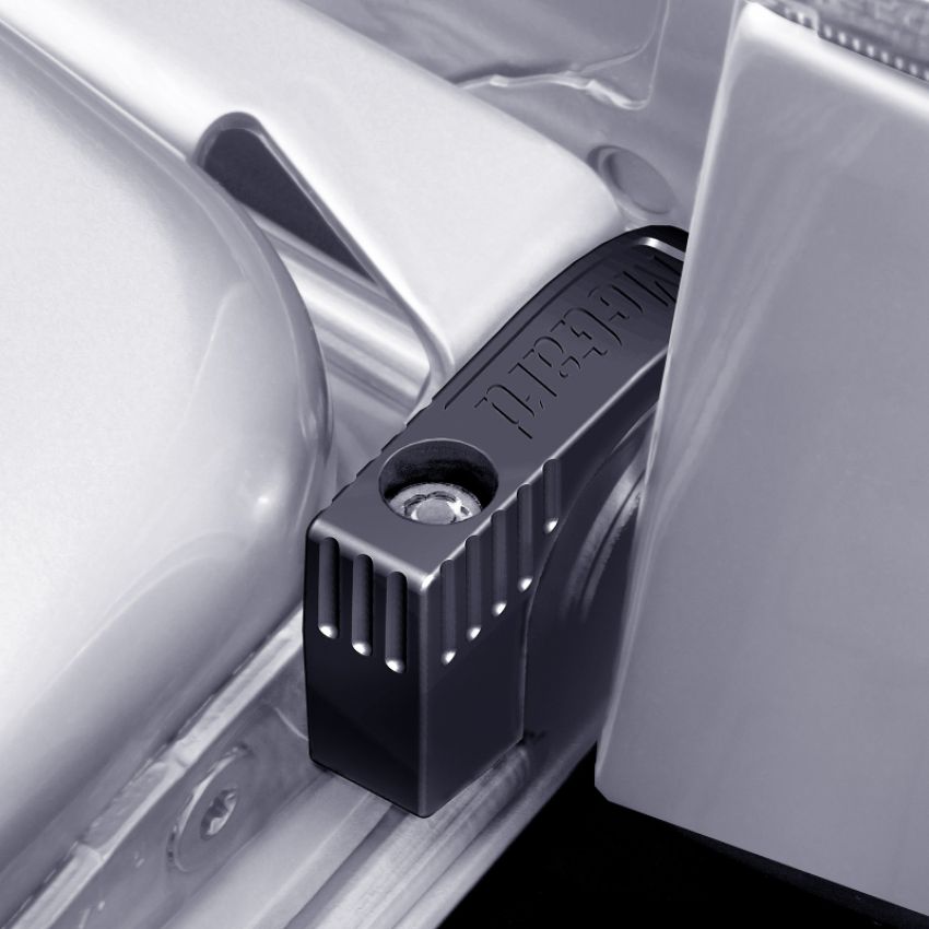 McGard Tailgate Lock - Universal Fit (Includes 1 Lock / 1 Key)