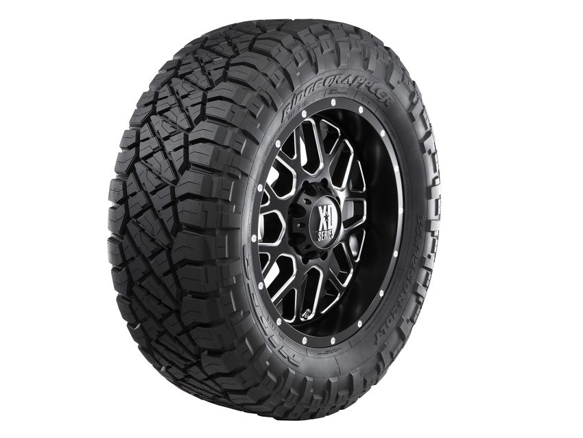 NITTO Ridge Grappler 305/60R18