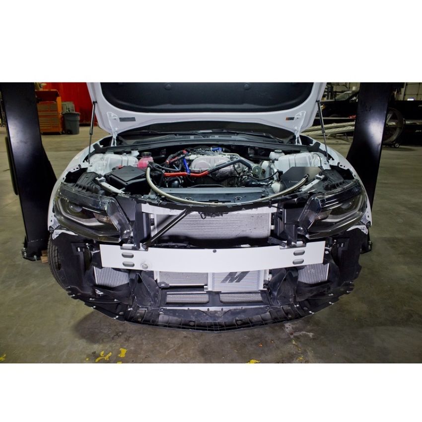 Mishimoto 16+ Chevrolet Camaro LT 2.0 Oil Cooler Kit - Silver