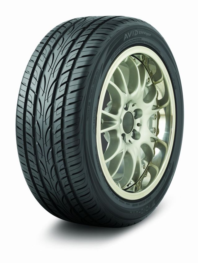 YOKOHAMA Avid Envigor 235/45R17 All-Season