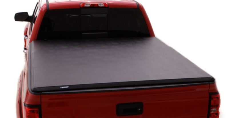 LUND 969186 16-23 Toyota Tacoma (5ft. Bed) Hard Fold Tonneau Cover - Black
