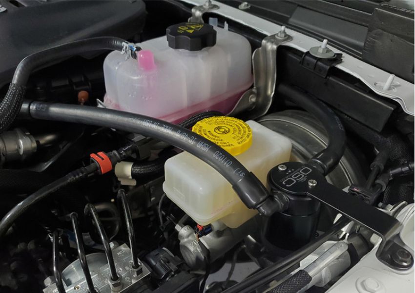 J&L 3069D-B J&L 18-25 Jeep Wrangler JL 3.6L Driver Side Oil Separator 3.0 - Black Anodized