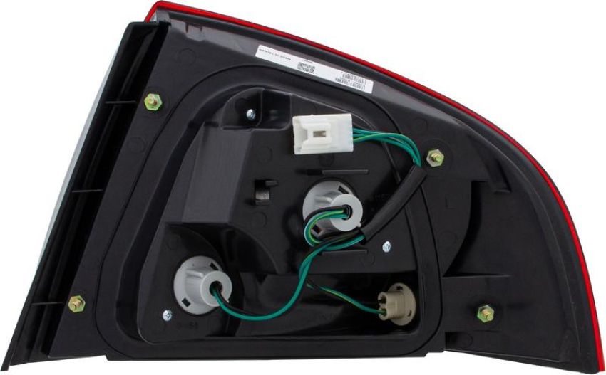 Eagle EyesDS565-B100L Tail Light Assembly
