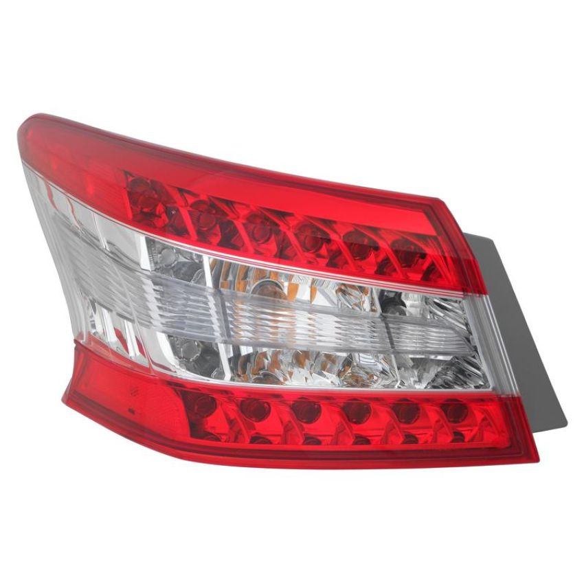 Eagle EyesDS724-B000L Tail Light Assembly