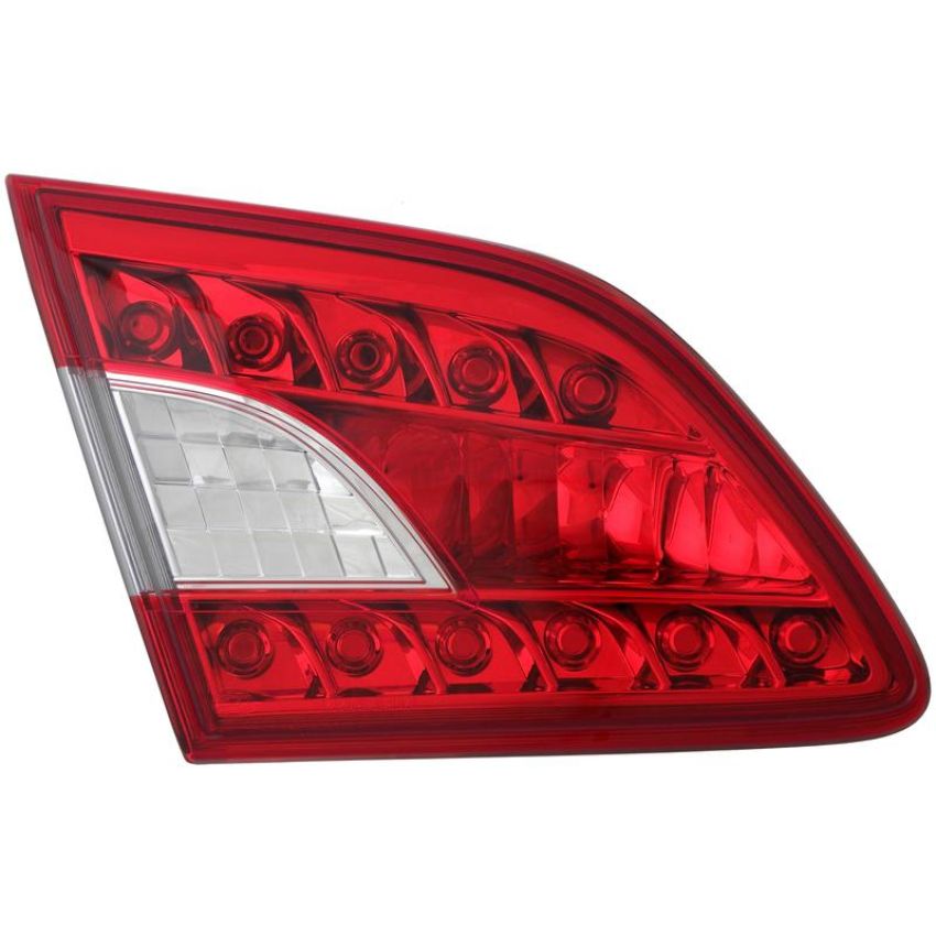 Eagle EyesDS733-0000L Tail Light Assembly