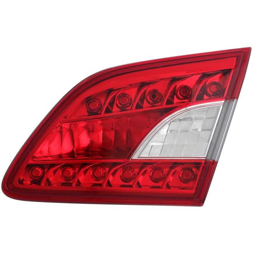Eagle EyesDS733-0000R Tail Light Assembly