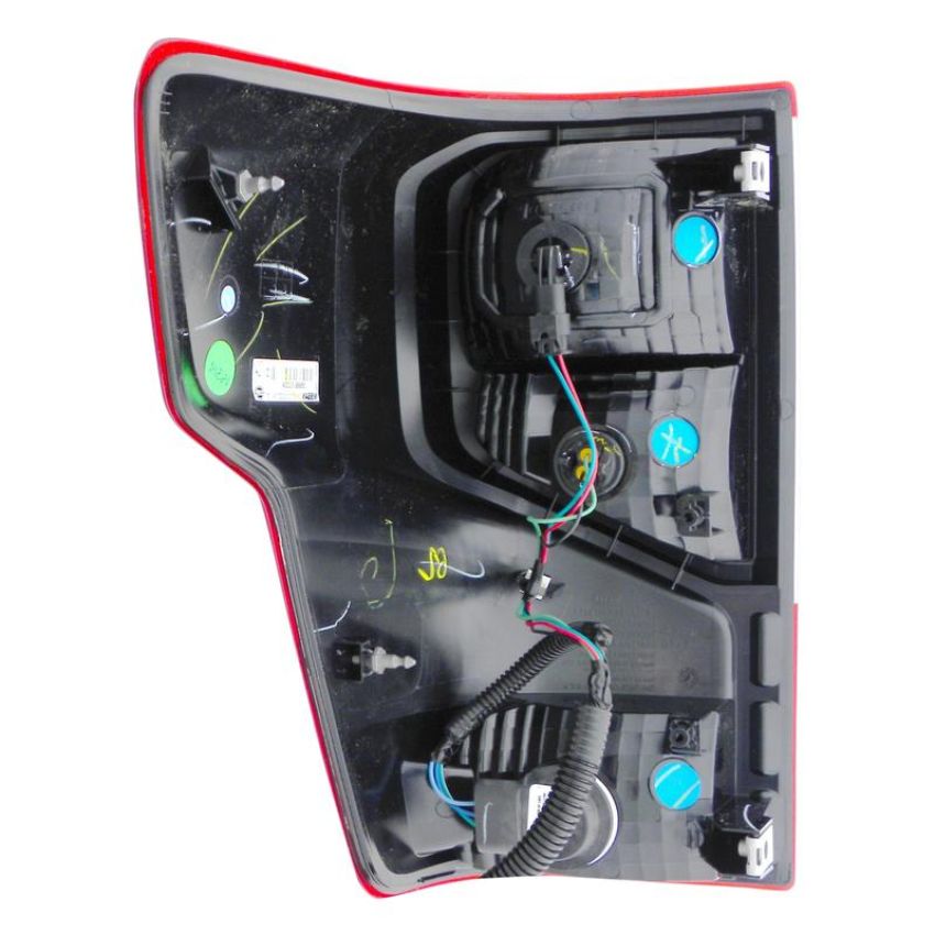 Eagle EyesDS769-B000LR Tail Light Assembly