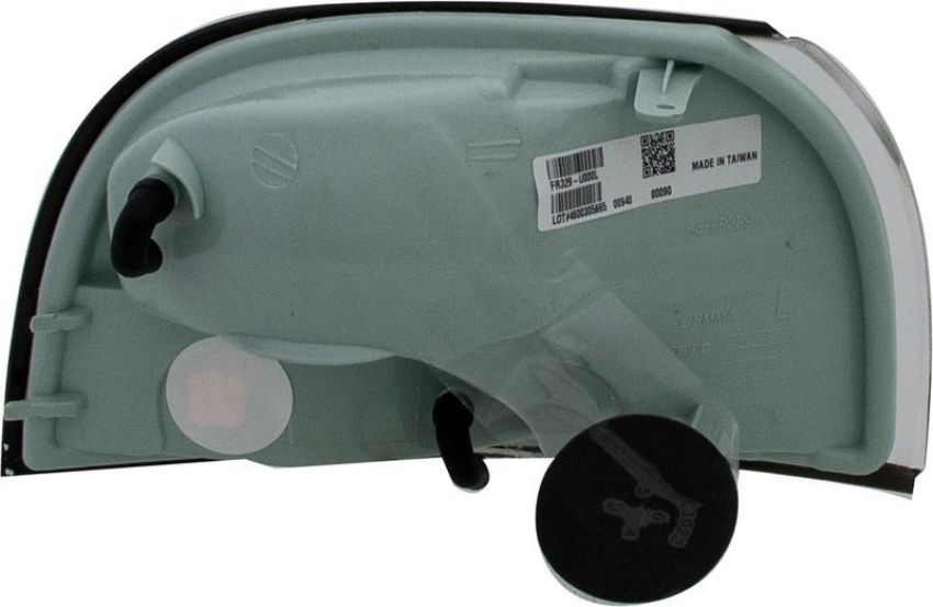 Eagle EyesFR329-U000R Parking Light Assembly