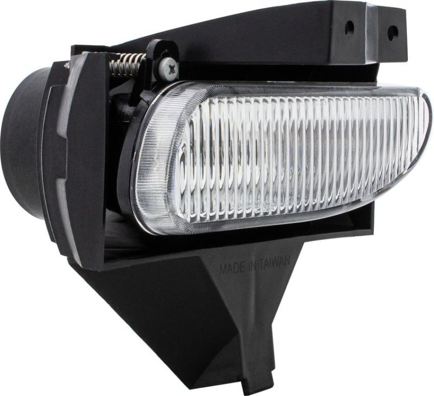 Eagle EyesFR385-B000L Fog Light Assembly