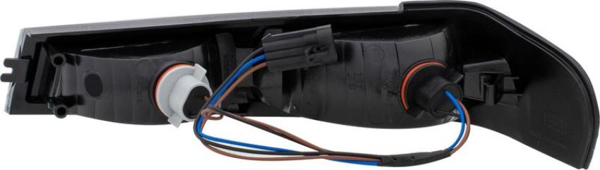 Eagle EyesGM326-B000LR Parking Light Assembly