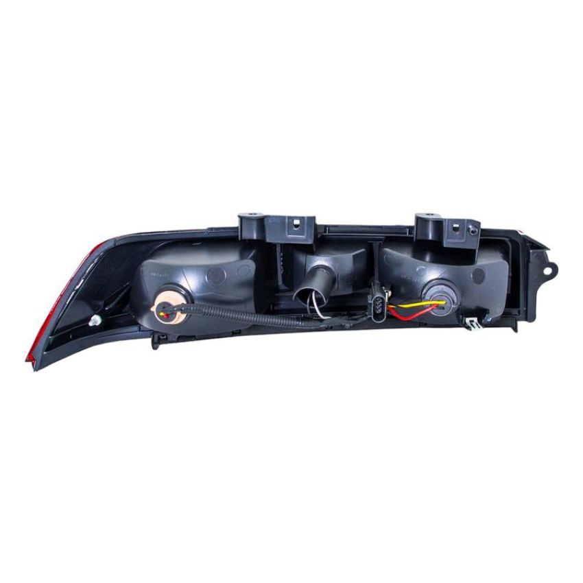 Eagle EyesGM650-B000R Tail Light Assembly